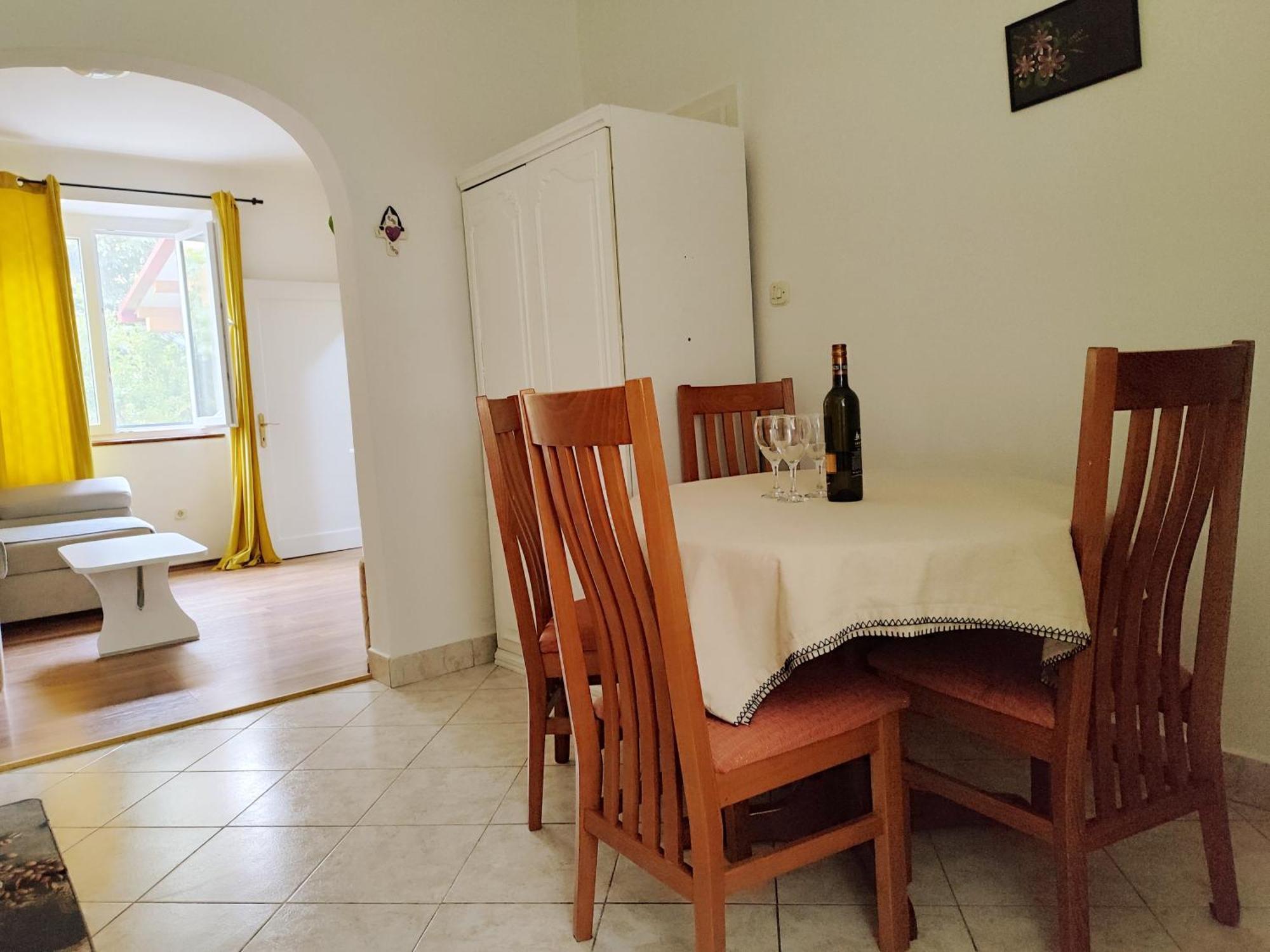 Apartman Daniel With Free Parking Mundanije Esterno foto
